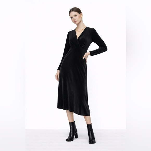 Clandestine Dresses & Skirts - VINTAGE - Black Velvet Dress